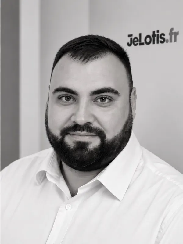 Portrait de Nicolas, responsable technique et développement chez JeLotis